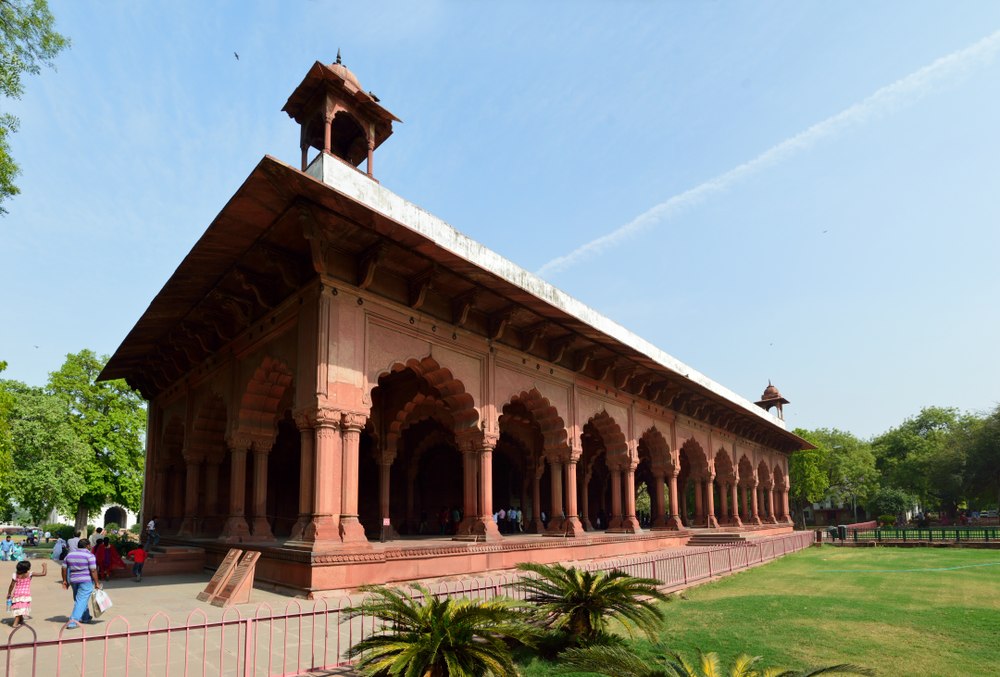Diwan-i-Am-North-west-View-Red-Fort.jpg