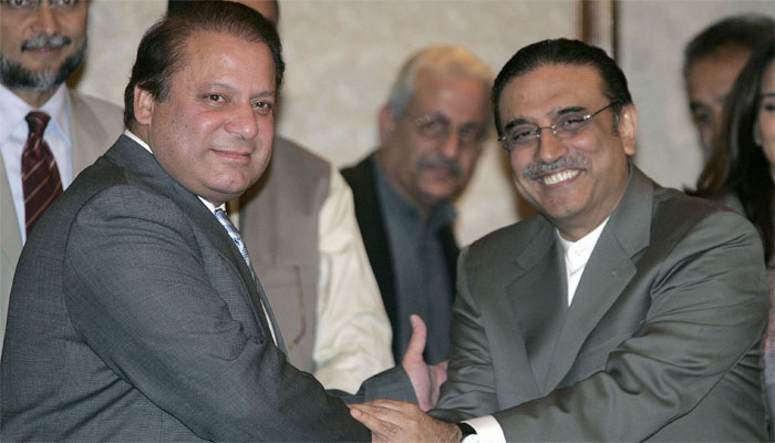 602515_2432984_Zardari_akhbar.jpg