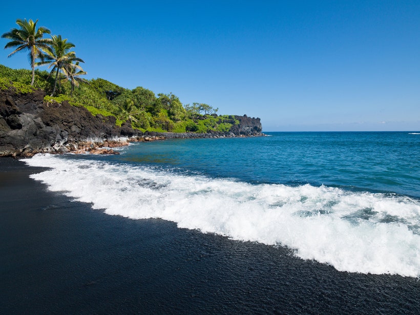 honokalani-beach-maui-hawaii.jpg