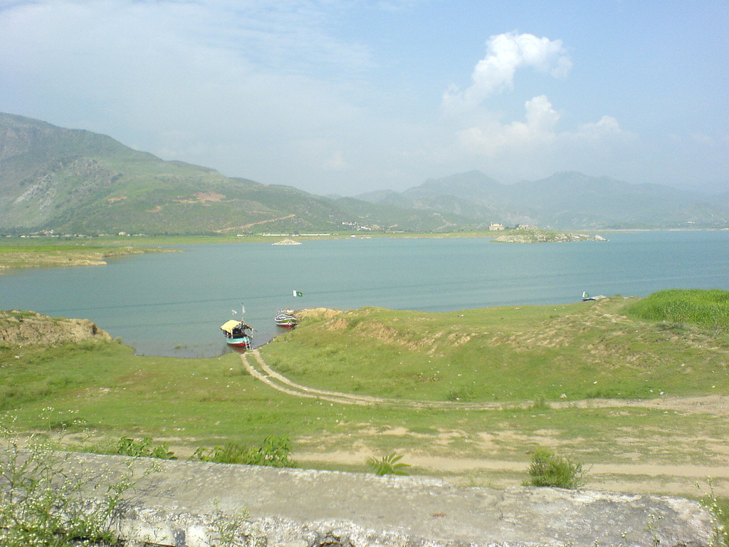 The_Khanpur_Dam.jpg