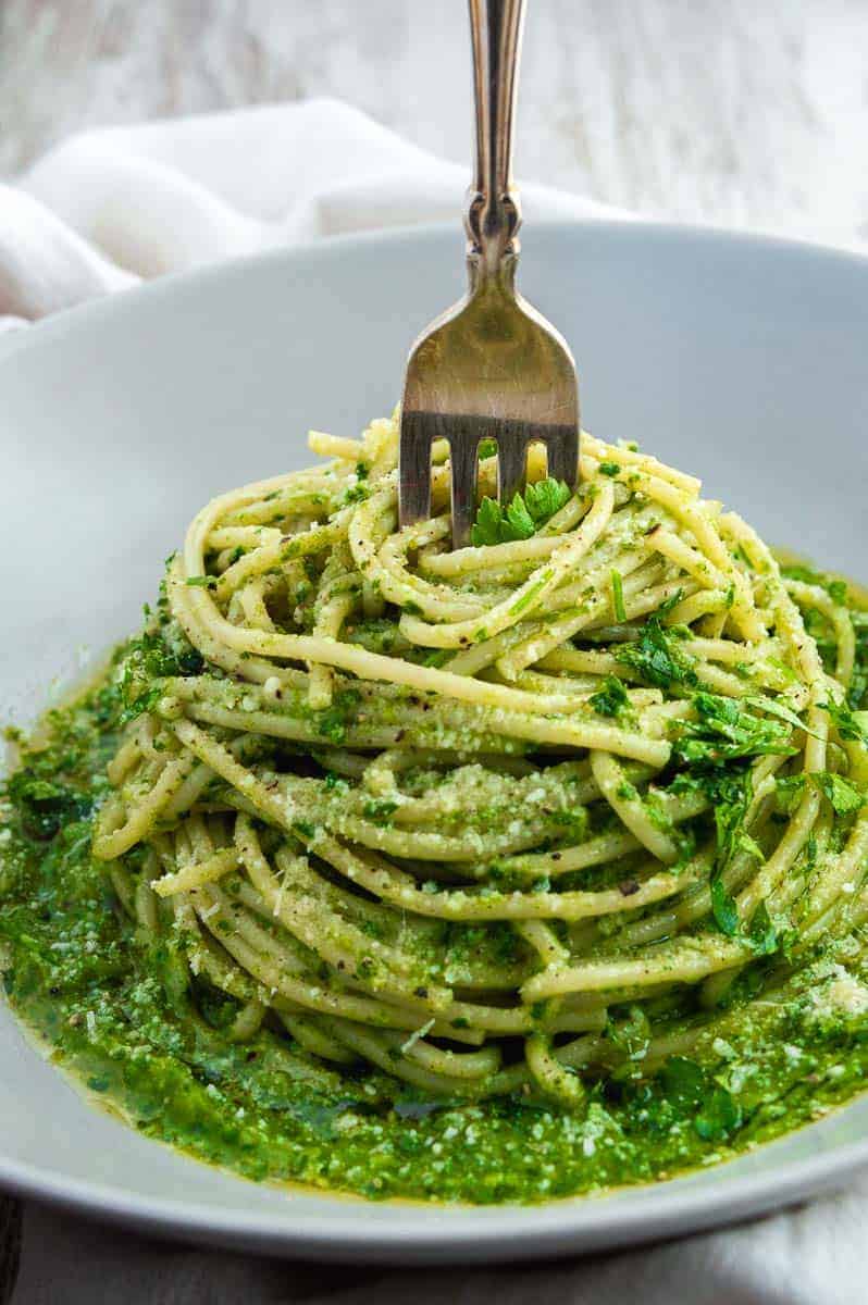 green-pasta-sauce.jpg